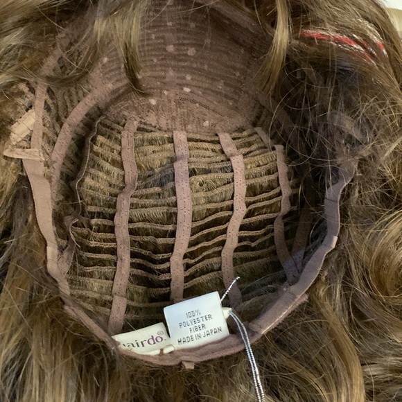 NWTS! Hairdo Glazed Hazelnut Med. Brown Ginger Wig. Natural and Gorgeous! - Picture 6 of 10